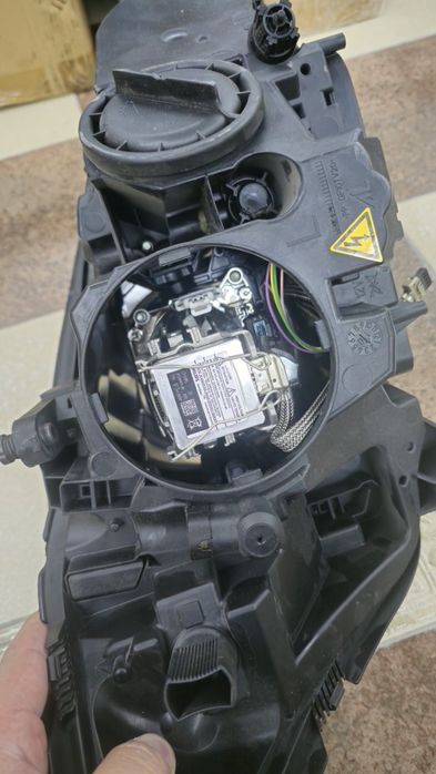 Фара мерседес w221