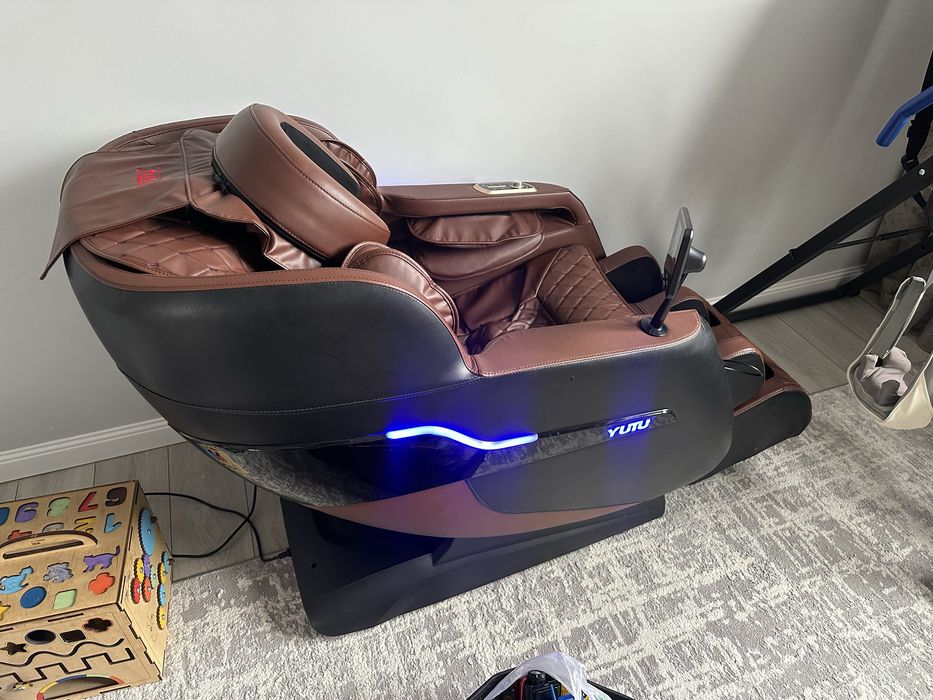 Массажное кресло