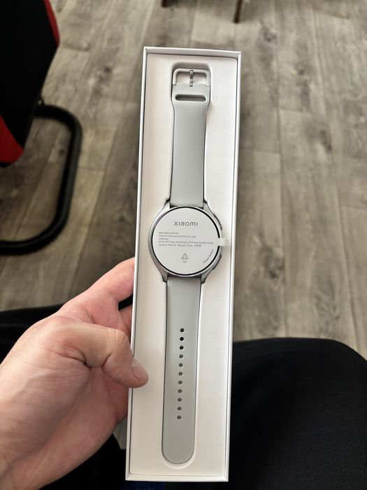 Продам часы Xiaomi watch 2