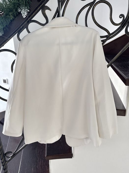 Пиджак, размер М-L, 1500тг