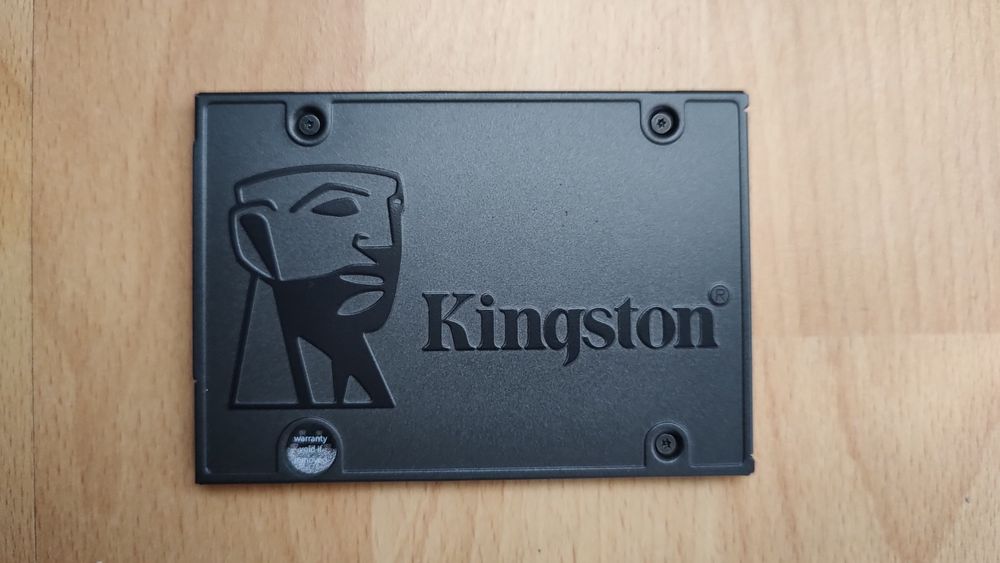 SSD - Kyngston 240  / Patriot 256 GB