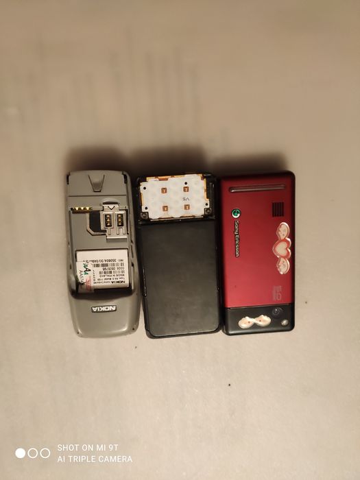 Продам телефон motorola