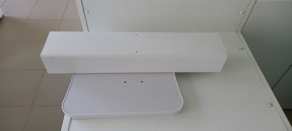 Козметична помощна маса