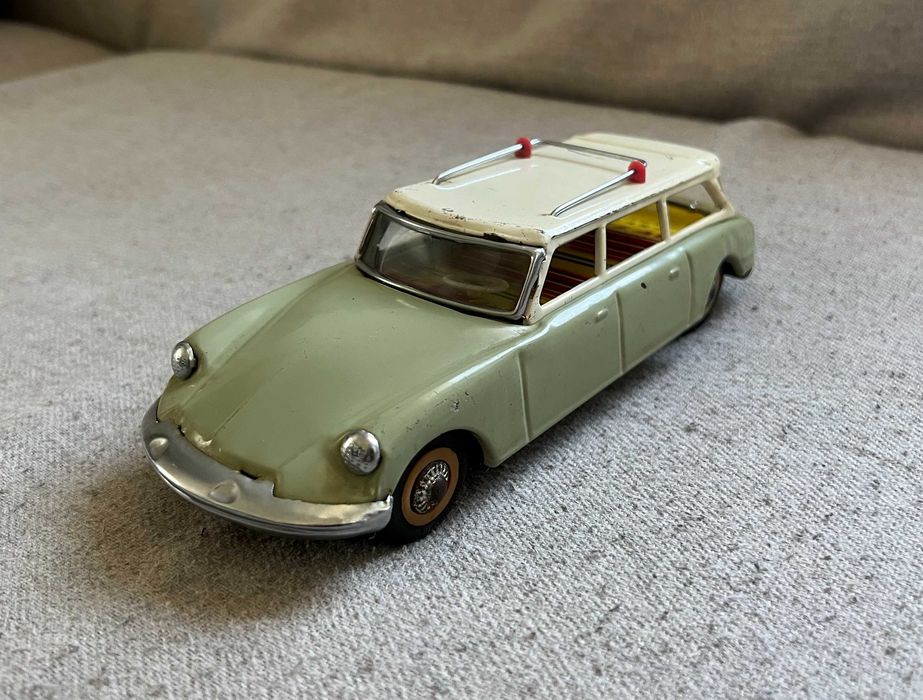 Masinuta de colectie din tabla MF-720 cu frictiune Citroen DS China