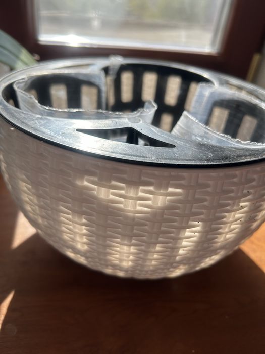 Продается горшок для орхидеи