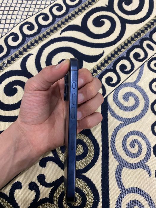 Iphone 15 pro  продам или обмен