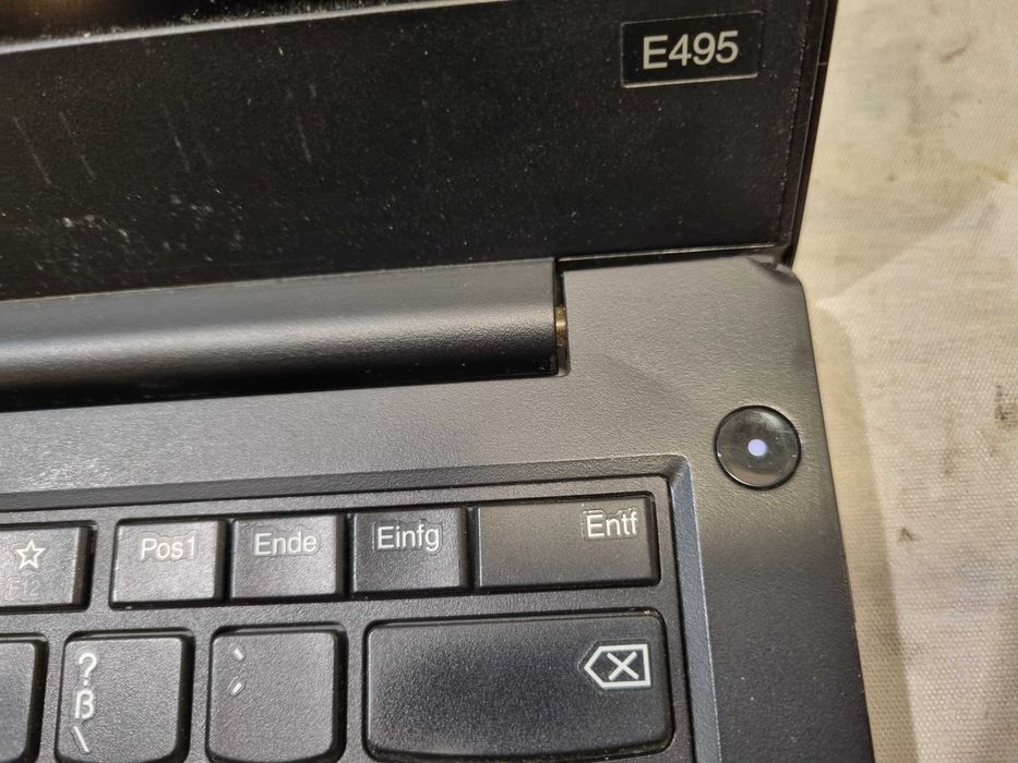 Laptop Lenovo thinkpad E495 Amd ryzen 5 3500U defect dez