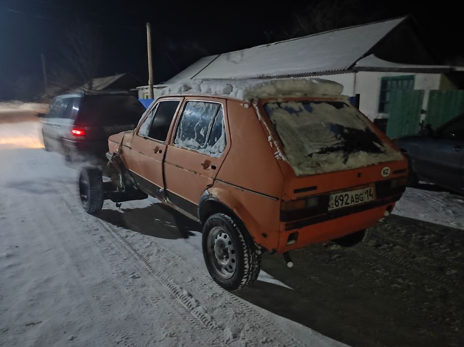 Запчасти Фольксваген гольф 1