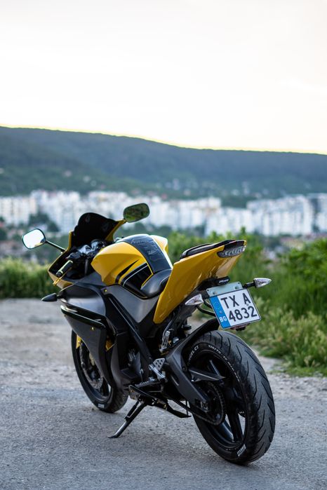 Yamaha YZF R-125