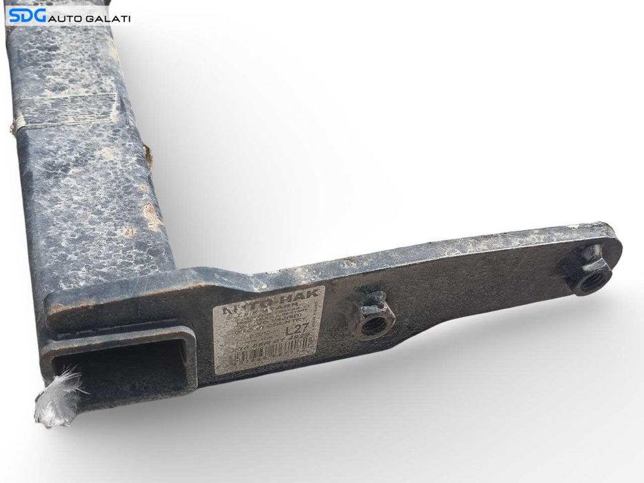 Cui Carlig Remorcare Tractare cu Instalatie Electrica Volvo V40 Hatchback Scurt 2012 - 2019 Cod L27 [LN0347]