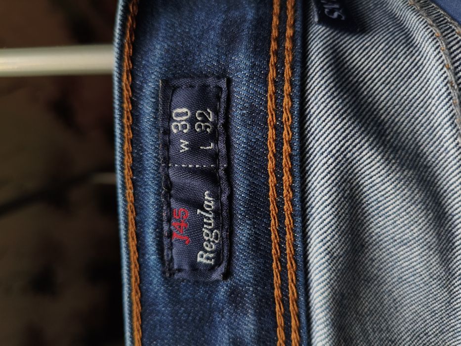 Blugi Armani Jeans