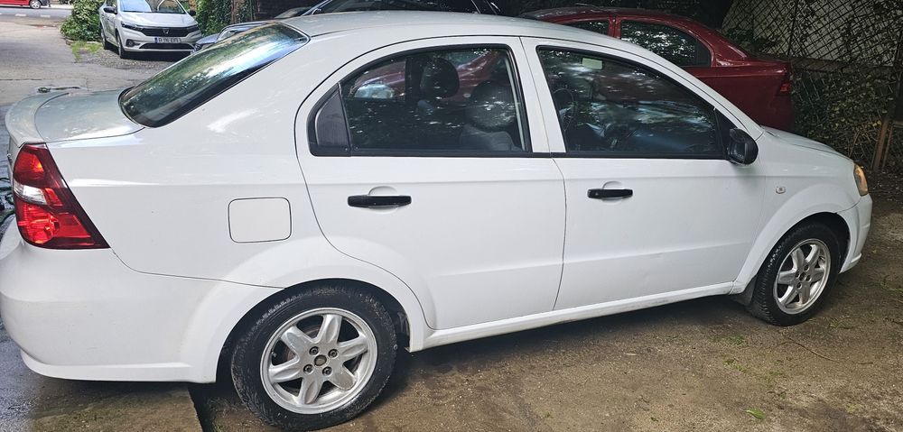 chevrolet aveo