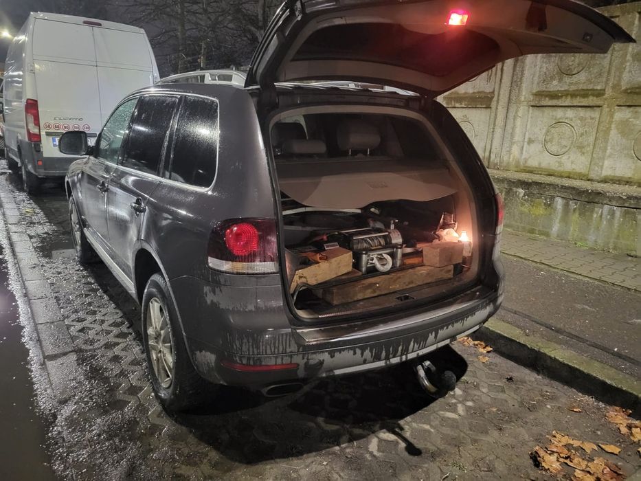 Scos masini din parcarile subterane și tracati auto/noroi, zapada.