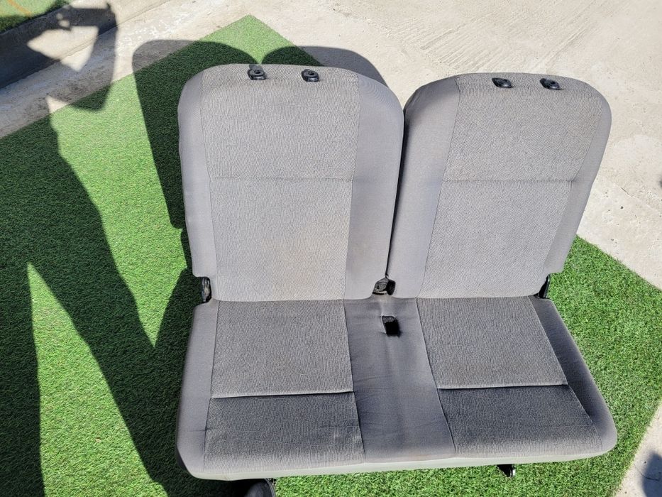 Scaune spate,bancheta Logan MCV 7 locuri.