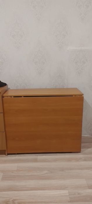 Продаётся стол раздвижной!
