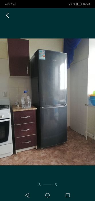 Срочно Продам холод и кух гарнитур 2 м. Самовывоз