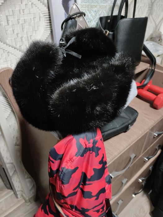 Продам мужскую шапку