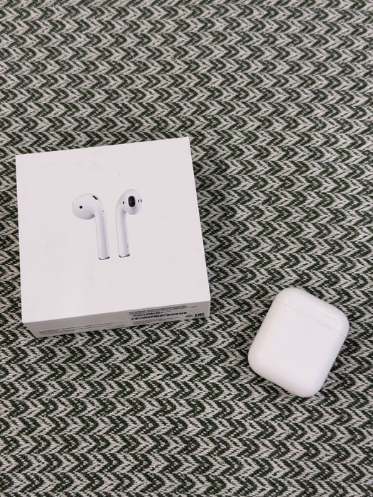 Apple AirPods оригинал с коробкой