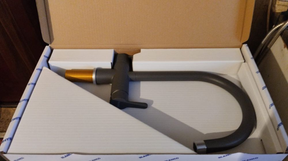 Кухонный кран немецкий