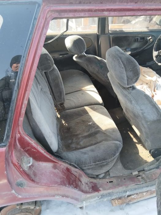 Запчас для nissan primera