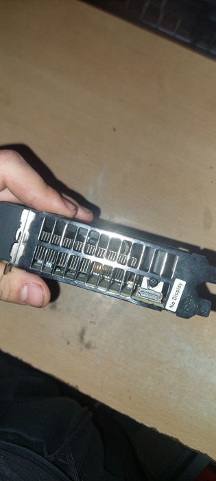 Продам видео карту rx 570 4gb