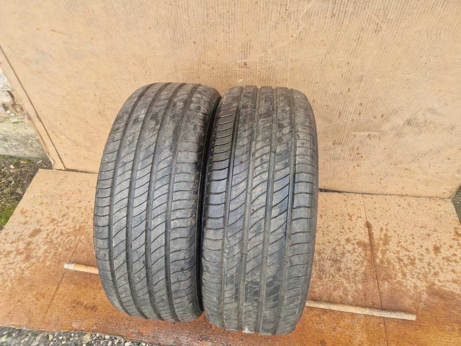 2 Michelin R17 225/55 Летни гуми  DOT1125