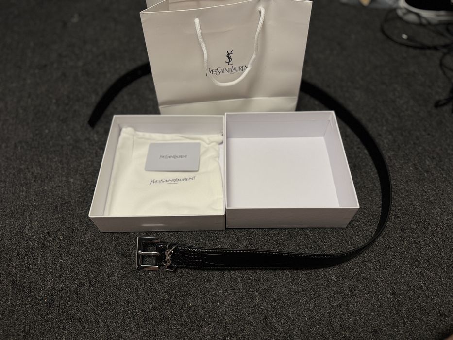 Curea Yves saint laurent tip crocodil