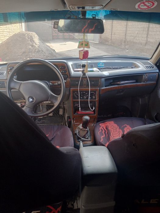 Nexia 1 holati zor qarab haydalgan