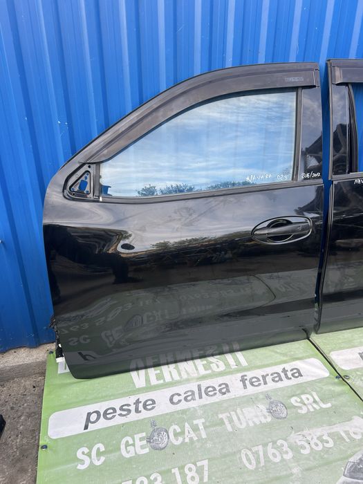 Ușă stânga spate Nissan Navara NP 300 2017