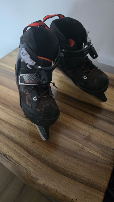 Patine gheața oxelo