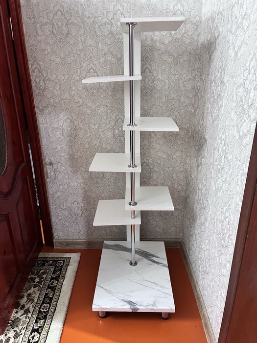 Полка,подставка для цветы