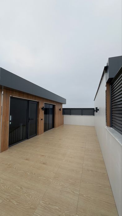 Продается два  Евро Дома Таунхаусы Алишер обод по сотки