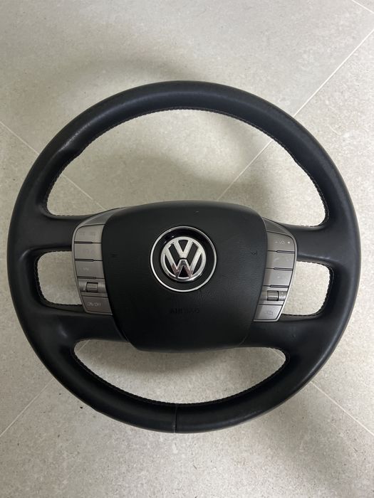 Волан за VW Phaeton Фейс
