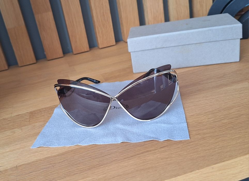 Слънчеви очила Dior