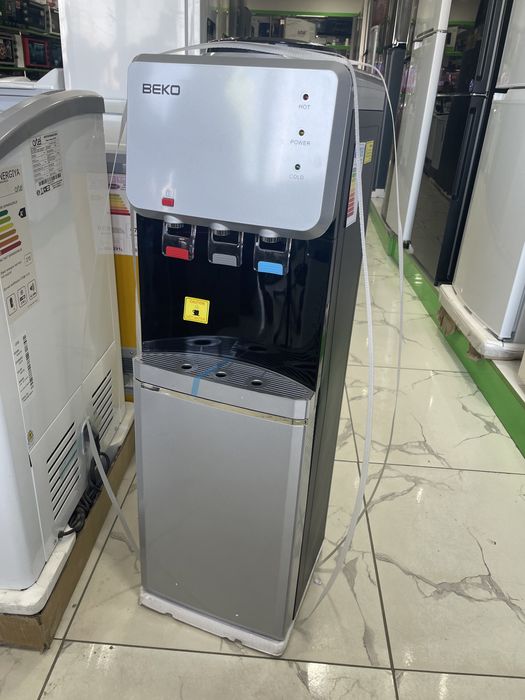 КУЛЕР для води Dispenser