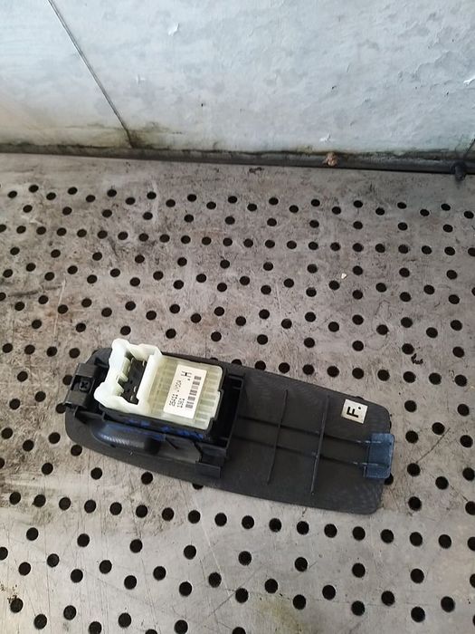 Buton geam electric dreapta fata renault koleos 1 hy 25411jy00a