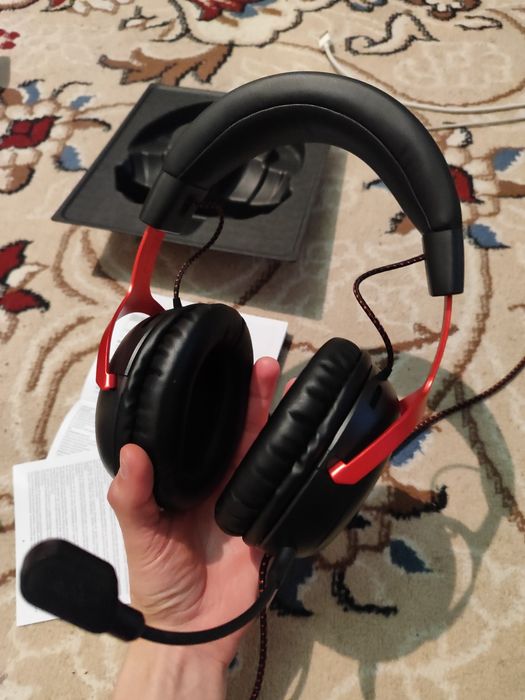 Наушники HyperX Cloud III Wireless черно-красный