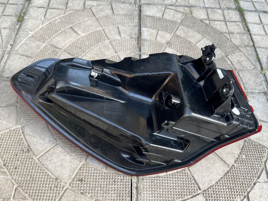 Десен стоп за Bmw X1 F48 LCI / Бмв Х1 Ф48 ЛЦИ