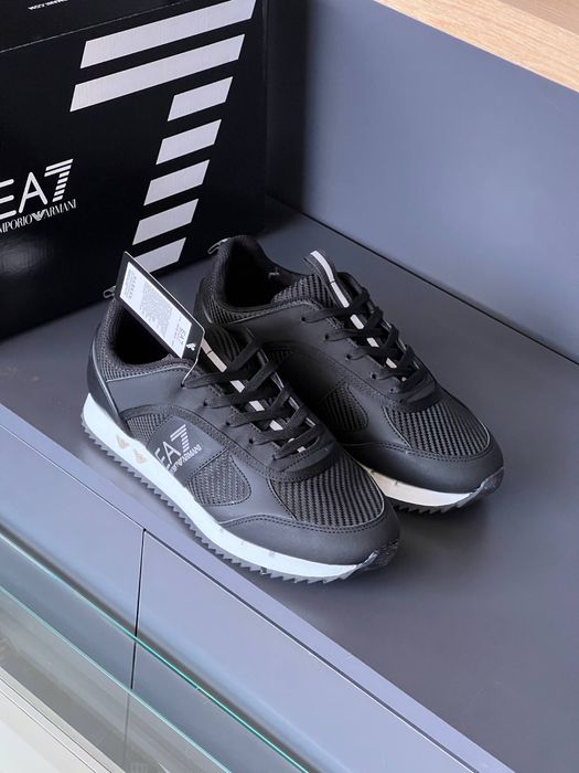 Adidasi Armani noi !!! Marimi 40/44 !!!