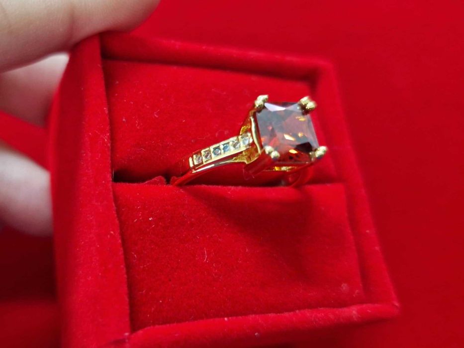 GR60,inel placat aur 18k,nou/marcat,zirconiu caramiziu, logodna