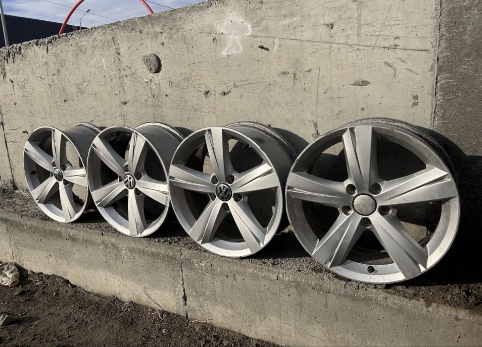 Volkswagen Passat диски оригинал Р17