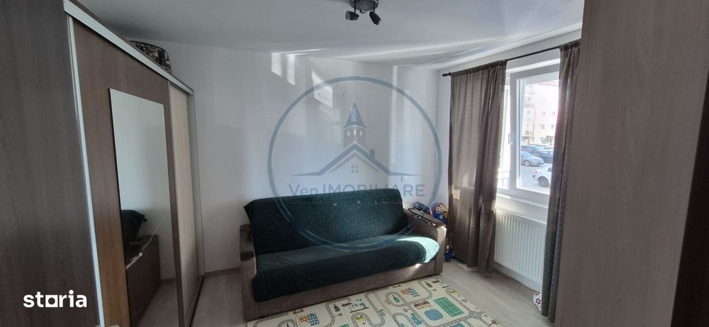 Apartament 3 camere, zona Subcteate
