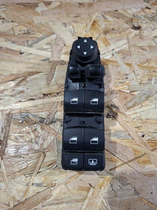 Modul Butoane Geamuri si Oglinzi BMW Seria 5 F10 F11 F07 Seria 7 F01 OEM cod 9241956