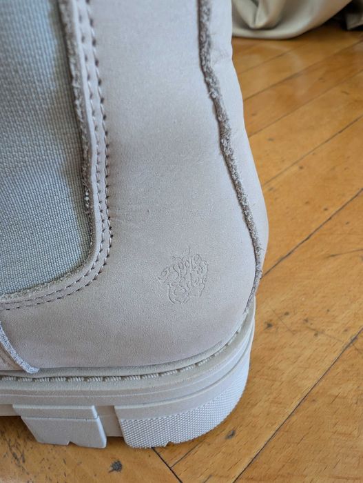 Бежови боти от набук Apple of Eden Chelsea 'Conny'