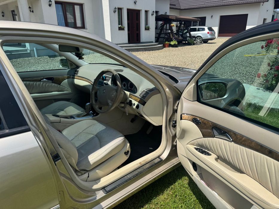 Mercedes E Class 2004 3.2 Diesel