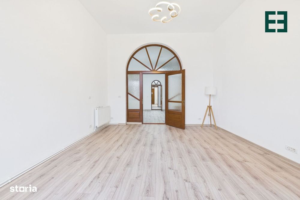 Apartament cu 2 camere etaj 1 - Zonă Centrală - Arad