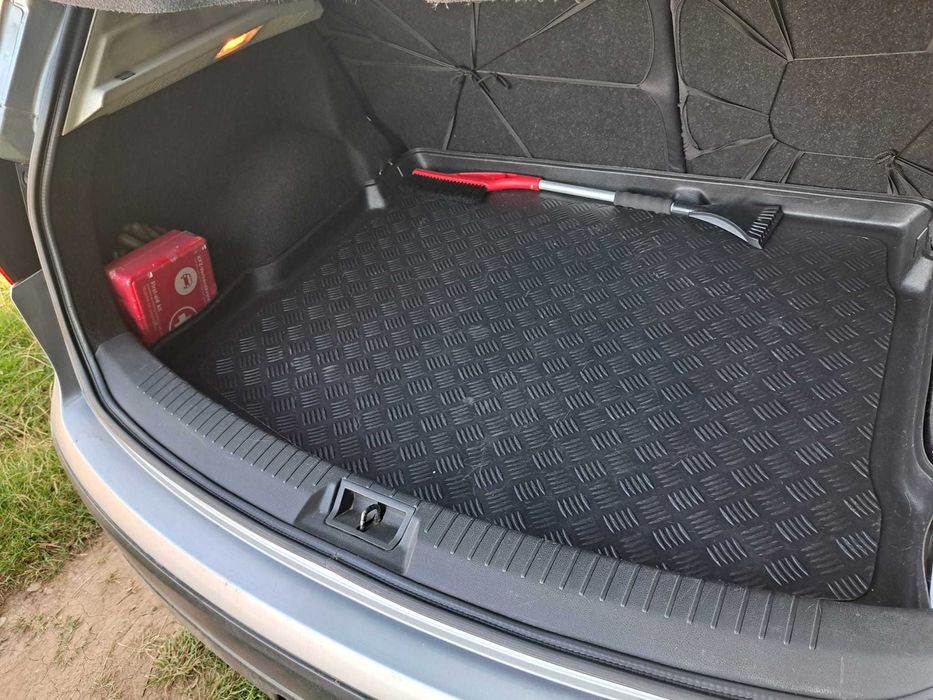Vand Nissan Qashqai 2012