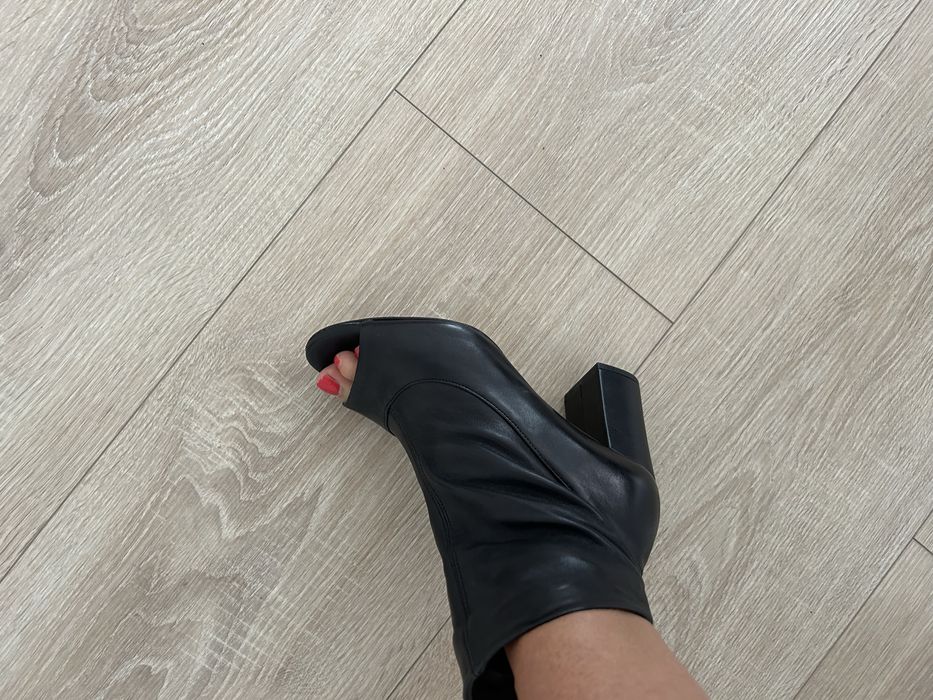 Летни обувки / боти BATA