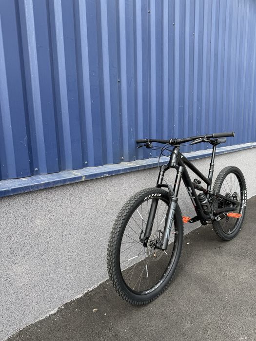 Bicicleta YT Capra Core 1 29’