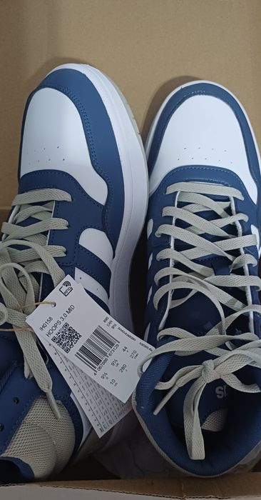 Мъжки маратонки Adidas 44 номер